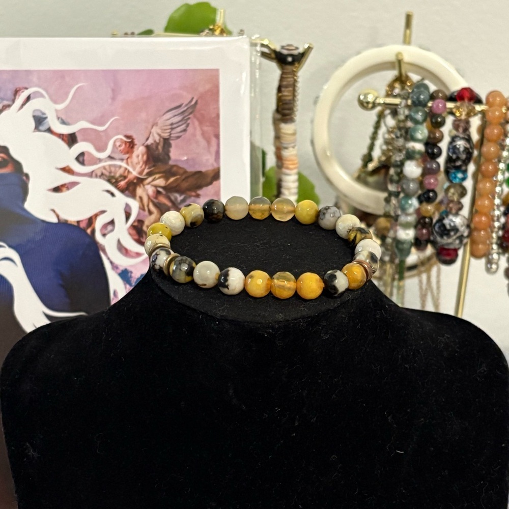Semi precious stone bracelet in the jasper family